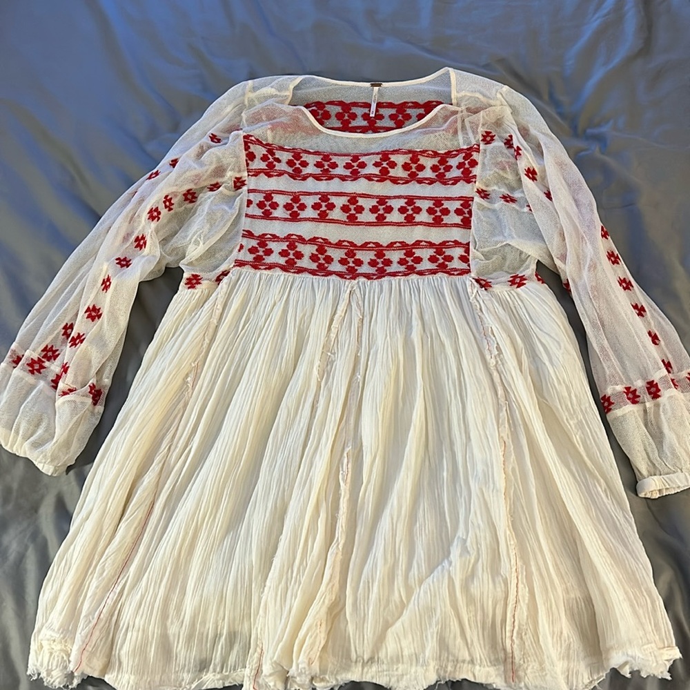 White long sleeve Free People Dress with sheer back and sleeves size medium